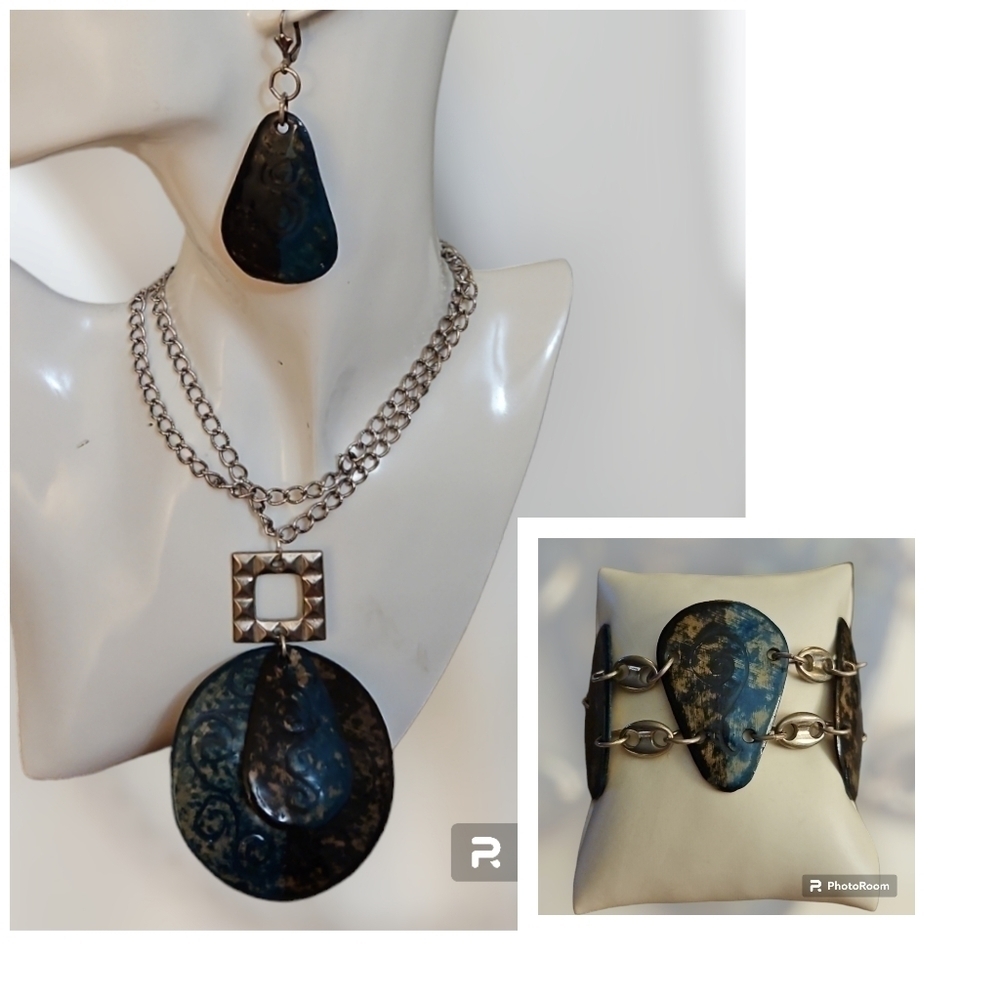 VTG HANDMADE 1970s Art Deco Painted Coconut Shell Fantasy Festival Jewelry Set